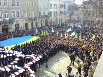 Студенти Університету долучились до масового виконання Гімну України