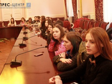 Єднаючи Україну: зустріч студентів ЛНУ ім. Івана Франка з колегами з харківських вишів