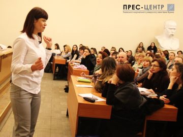 Бізнес-тренер Людмила Калабуха розповіла студентам Університету про найефективніші способи самопрезентації
