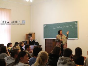 Студенти-історики дискутували про історичний і сучасний аспекти дезінтеграції Російської імперії