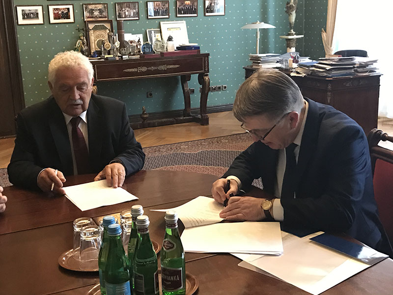 LVIV AND WROCŁAW UNIVERSITIES EXTEND ACADEMIC COOPERATION