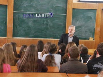Школярі Турки завітали до Львівського університету