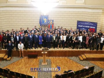 «Традиції, що творять майбутнє: 25 років Львівської школи міжнародних відносин»
