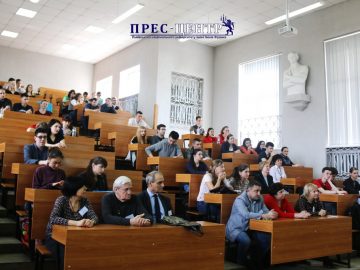 У Львівському університеті триває ІІ етап Всеукраїнської студентської олімпіади з хімії