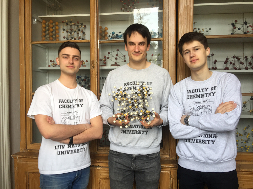 Студенти Університету стали переможцями Всеукраїнського конкурсу студентських наукових робіт з хімії