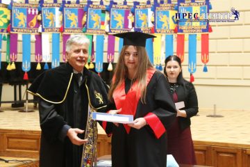 2019-07-19-diploma-29