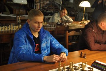 2019-11-10-chess-01