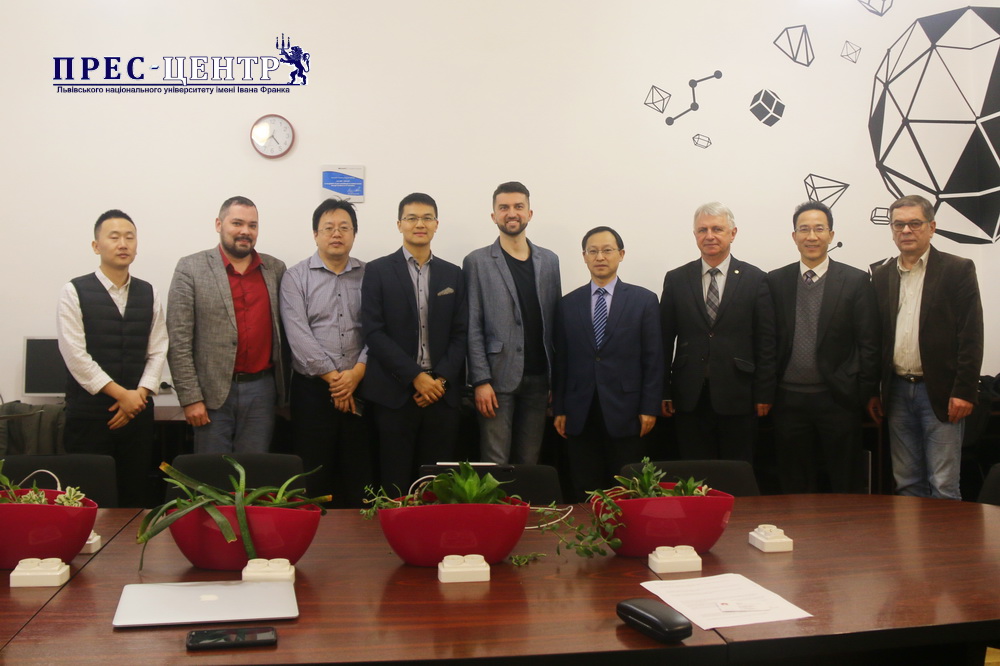 Компанія «Huawei Technologies» ініціює співпрацю з Львівським університетом