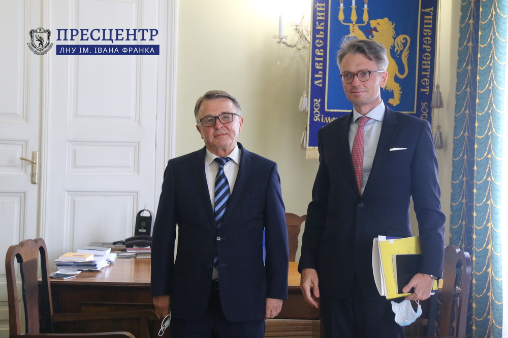 Університет відвідав Надзвичайний і Повноважний Посол Королівства Швеція в Україні Тобіас Тиберг