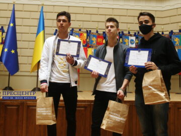 В Університеті відбувся І етап Міжнародної студентської олімпіади з програмування