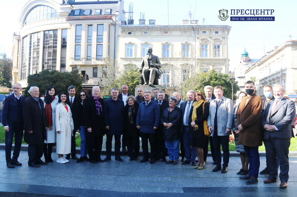 Академічна спільнота Університету вшанувала пам’ять Михайла Грушевського