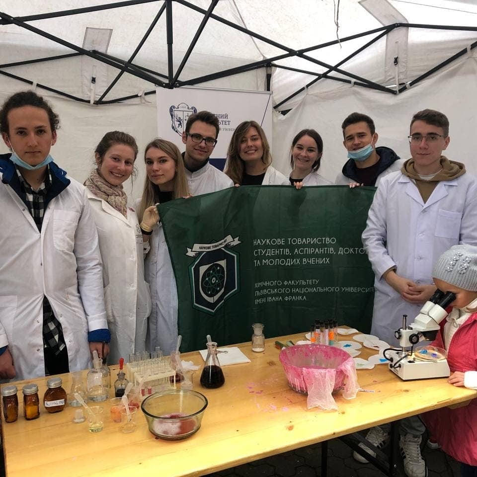 Представники Львівського університету взяли участь у Всеукраїнському науковому фестивалі OL