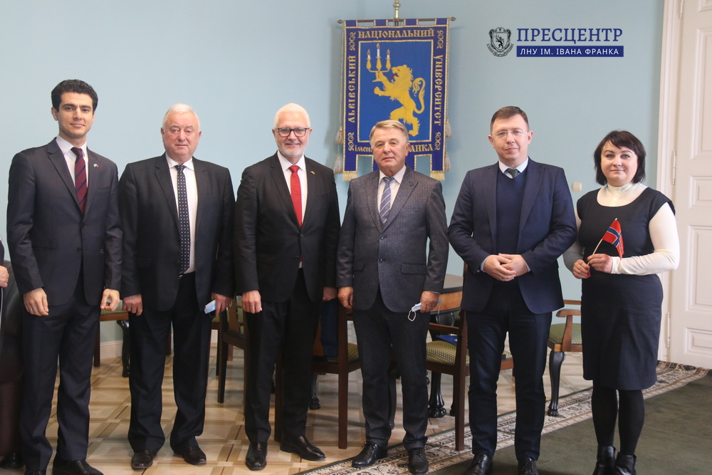 Ректор Володимир Мельник зустрівся із Надзвичайним і Повноважним Послом Норвегії в Україні Еріком Сведалом