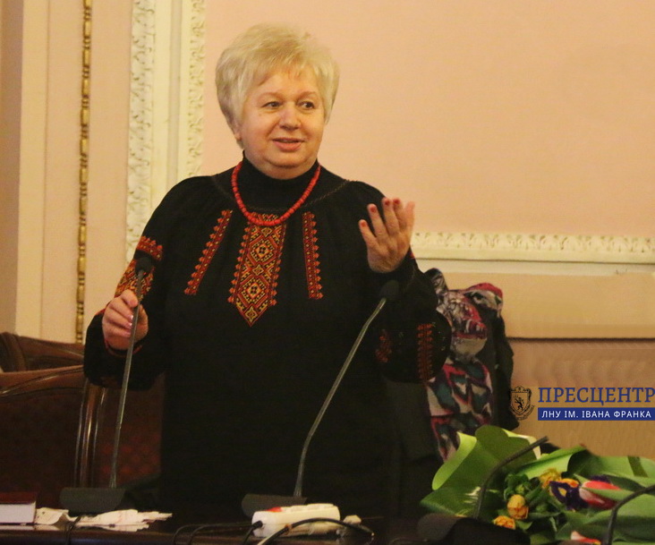 Ірина Кочан: «Українська мова заслуговує на те, щоб її престиж серед інших мов був високий і величний»