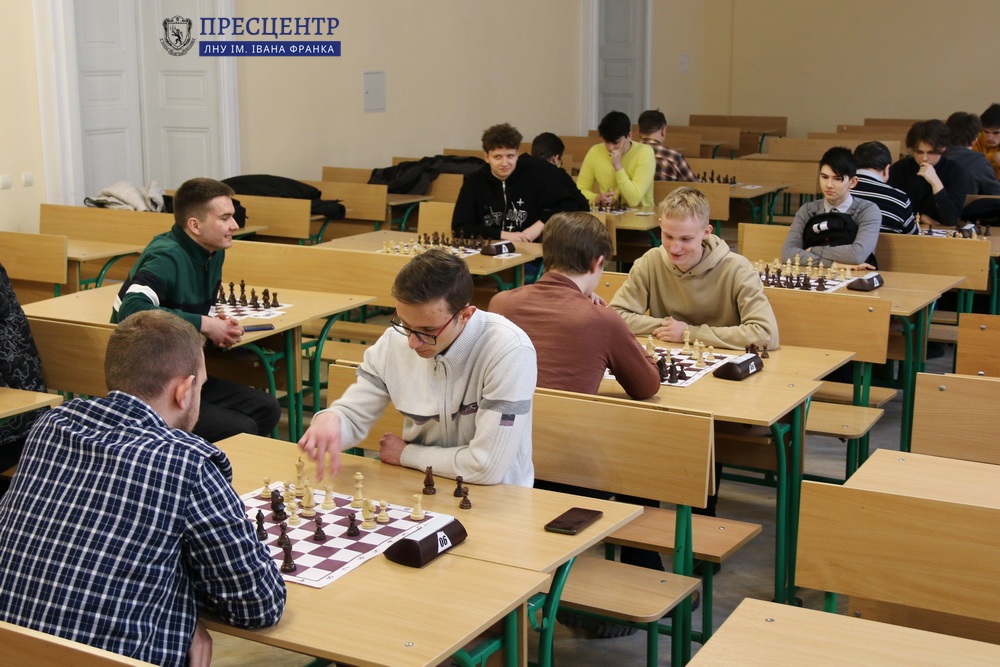 В Університеті відбувся турнір зі швидких шахів, присвячений пам’яті Героїв України