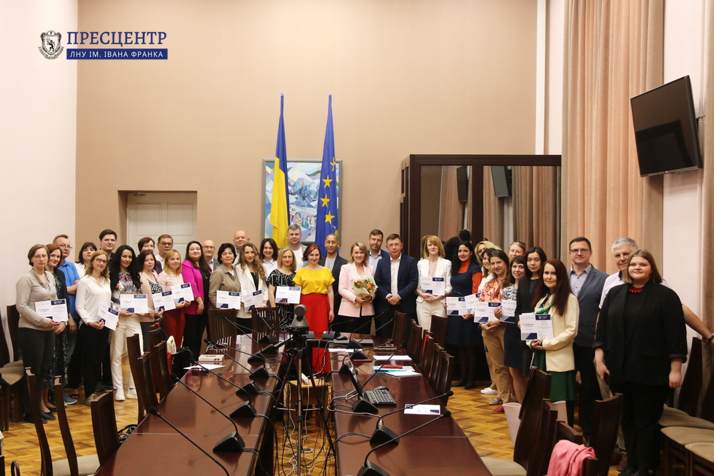 The international professional development program “English-language academic communication in a cross-cultural Context” was completed at the Ivan Franko National University of Lviv