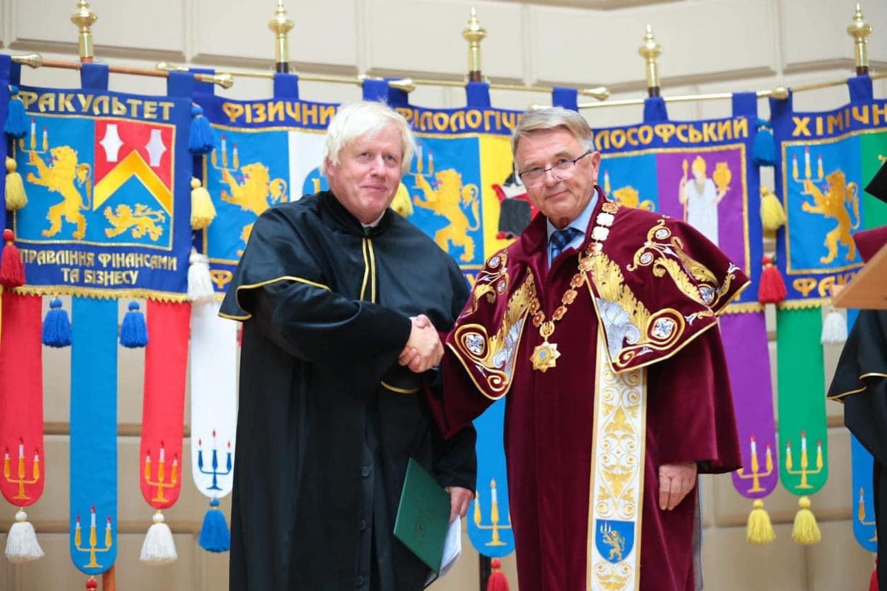 Борис Джонсон отримав диплом Почесного доктора Львівського університету
