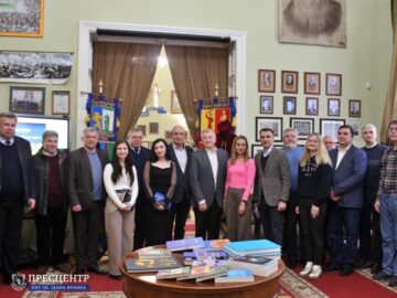 Університет отримав близько 800 книг в межах ініціативи «Українським дітям – українську книгу»