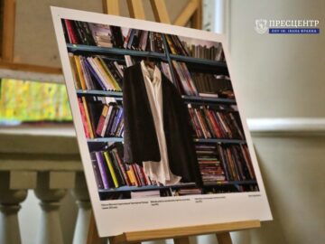 В Університеті відкрили фотовиставку «Libricide. Фотодокази воєнних злочинів росії проти українських бібліотек»