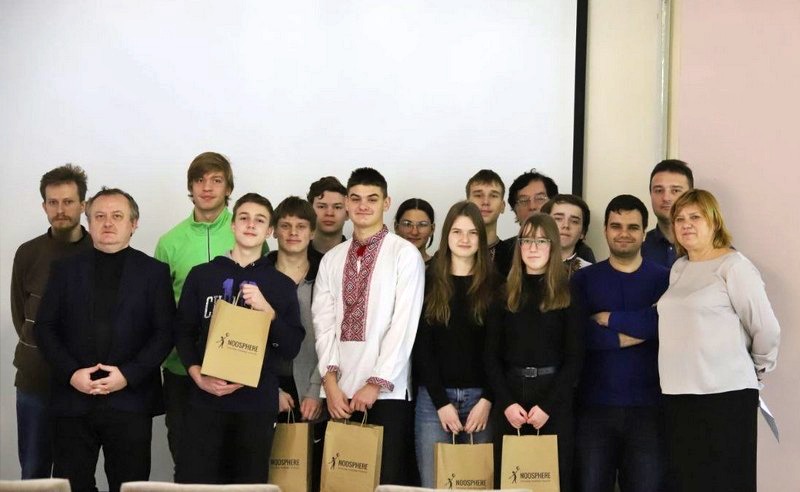 Визначено переможців Всеукраїнської учнівської інтернет-олімпіади з астрономії, співорганізатором якої є Львівський університет
