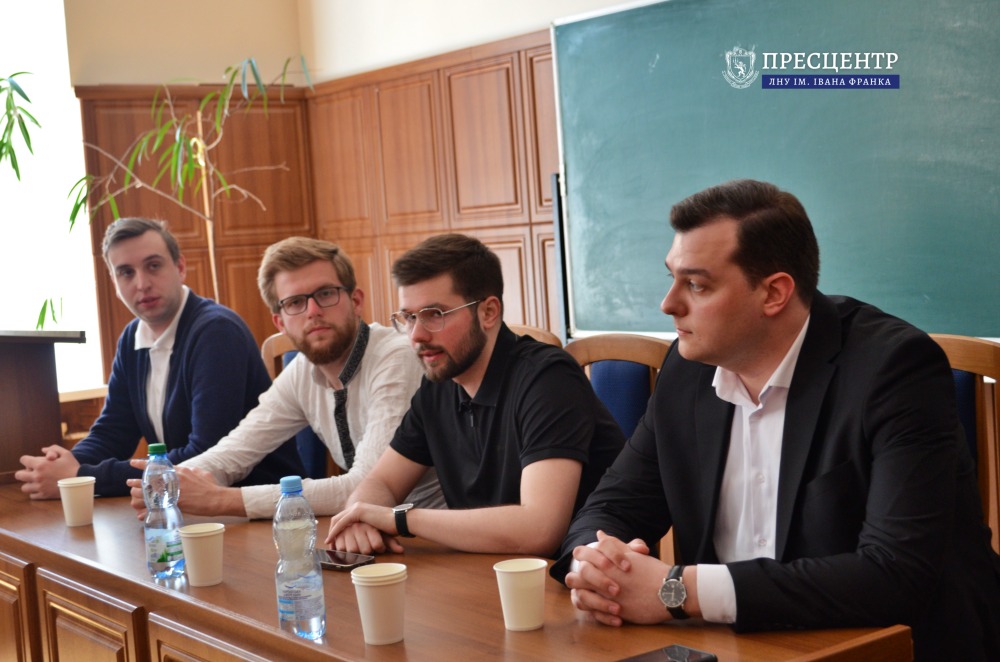 Студенти Університету поспілкувалися з народним депутатом України Святославом Юрашем