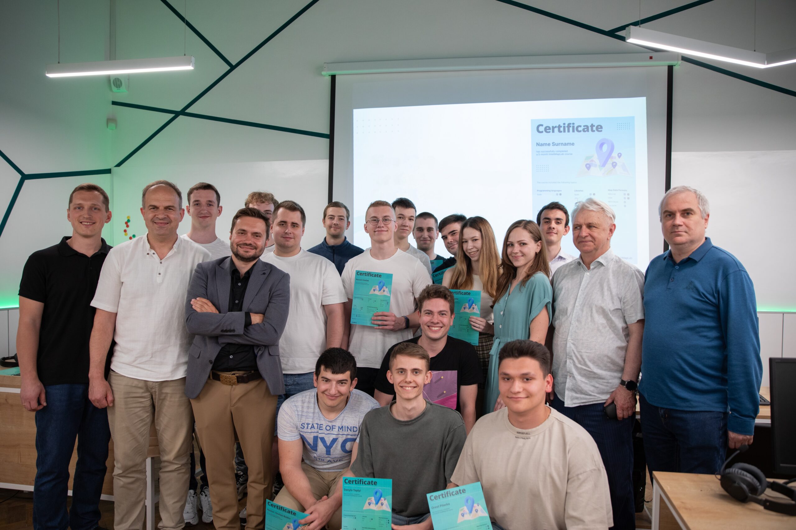 У Львівському університеті відбувся перший випуск студентів науково-практичної лабораторії IntelliMapLab від Intellias
